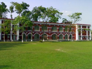 ‘অবৈধ কর্মপরিষদ গঠনের জন্য মেয়র ও অধ্যক্ষ দায়ী’