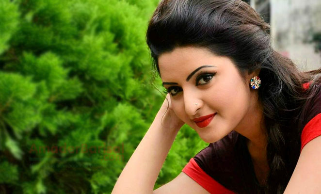 হাসপাতালে পরীমনি