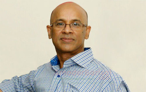 নক্ষত্রের আগুন ভরা রাতে