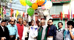 সম্মাননা আর গান-কবিতায় বরিশালে সাহিত্য সম্মিলনের সমাপ্তি