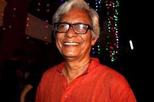 শহীদ আলতাফ মাহামুদ পদক পেলেন সংস্কৃতিজন শান্তি দাস