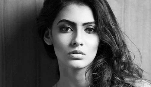 ফের সমালোচনায় জেসিয়া