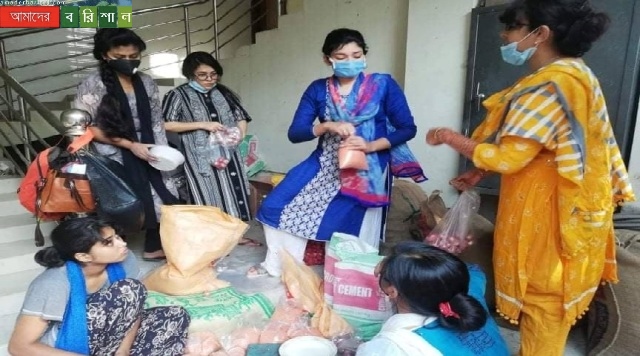 অসহায়দের পাশে উদীচী’র প্রাক্তন শিক্ষার্থীদের গ্রুপ “সহচরী”