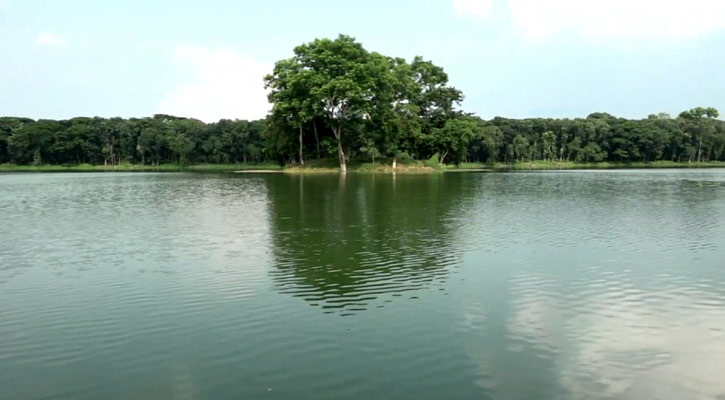 দুর্গাসাগরে নির্মিত হচ্ছে দৃষ্টিনন্দন ব্রিজ