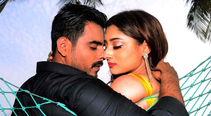 ৩৪ প্রেক্ষাগৃহে মুক্তি পাচ্ছে ‘শান’