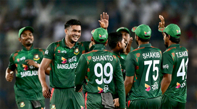 বাংলাদেশের বিশ্বকাপ স্কোয়াড ঘোষণা, সহ-অধিনায়ক রিজার্ভ: হাসান মাহমুদ, আফিফ হোসেন। 