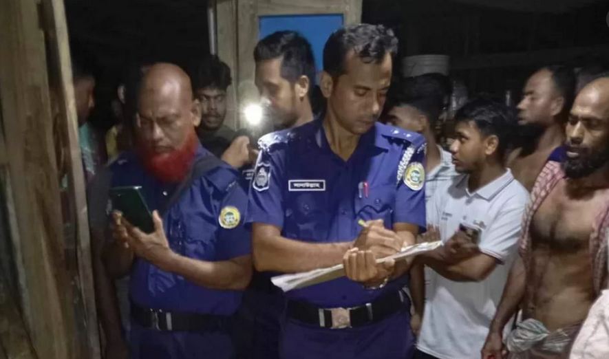 দৌলতখানে মায়ের আঘাতে ছেলের মৃত্যু, প্রচার আত্মহত্যা