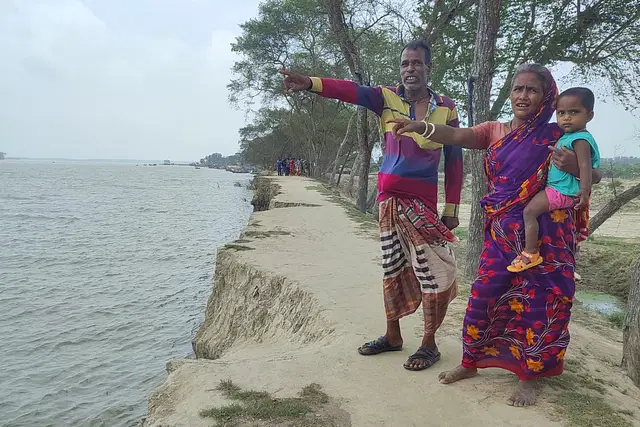 রাঙ্গাবালীর বুড়াগৌরাঙ্গের ভাঙনে নিঃস্ব তাঁরা