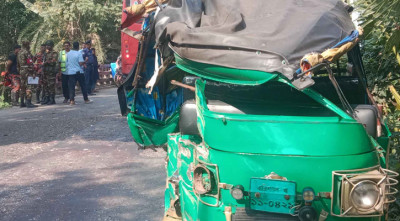রাজাপুরে মাহিন্দ্রা-পিকআপভ্যানের সংঘর্ষে নিহত ২ রাজাপুরে মাহিন্দ্রা-পিকআপভ্যানের সংঘর্ষে নিহত ২