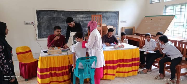 বানারীপাড়ায় কোডেকের উদ্যোগে স্কুল পর্যায়ে চক্ষু স্ক্রিনিং ক্যাম্প অনুষ্ঠিত বানারীপাড়ায় কোডেকের উদ্যোগে স্কুল পর্যায়ে চক্ষু স্ক্রিনিং ক্যাম্প অনুষ্ঠিত