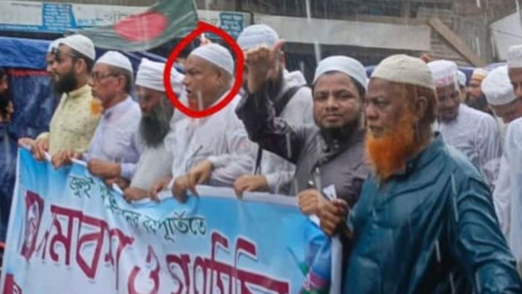 বাউফলে আ.লীগ নেতার নেতৃত্বে ইসলামী আন্দোলনের বিজয় মিছিল
