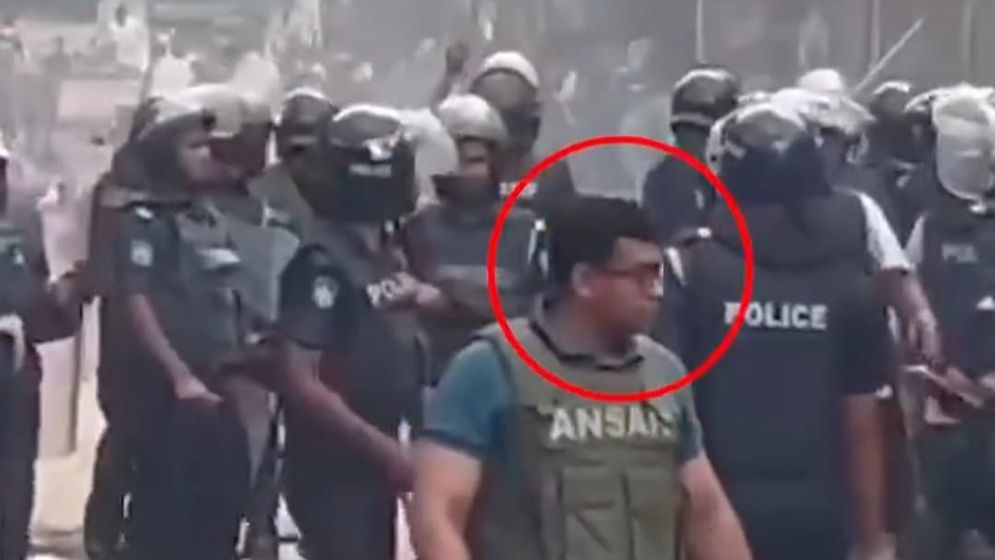 সাভারে ছাত্র হত্যা মামলার আসামি এখন রাজাপুরের ইউএনও