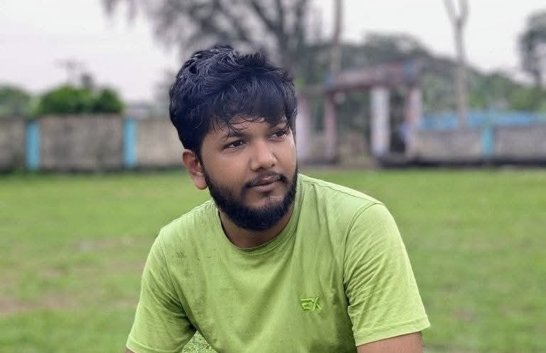 বাউফলে ধর্মান্তরিত হওয়ার ৪ মাস পর অর্নাস পড়ুয়া যুবকের গলায় ফাঁ স দিয়ে আ ত্ম হ ত্যা