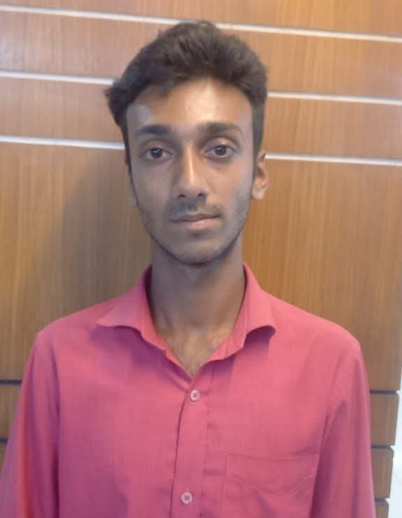 মঠবাড়িয়ায় অটোচালক হৃদয় হত্যা মামলার মূল আসামি র‍্যাবের হাতে গ্রেফতার