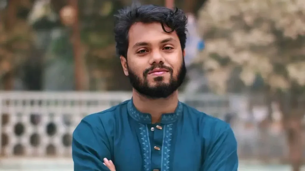 হাদির মরদেহ জন্মভূমিতে না নেওয়ায় মর্মাহত এলাকাবাসী 