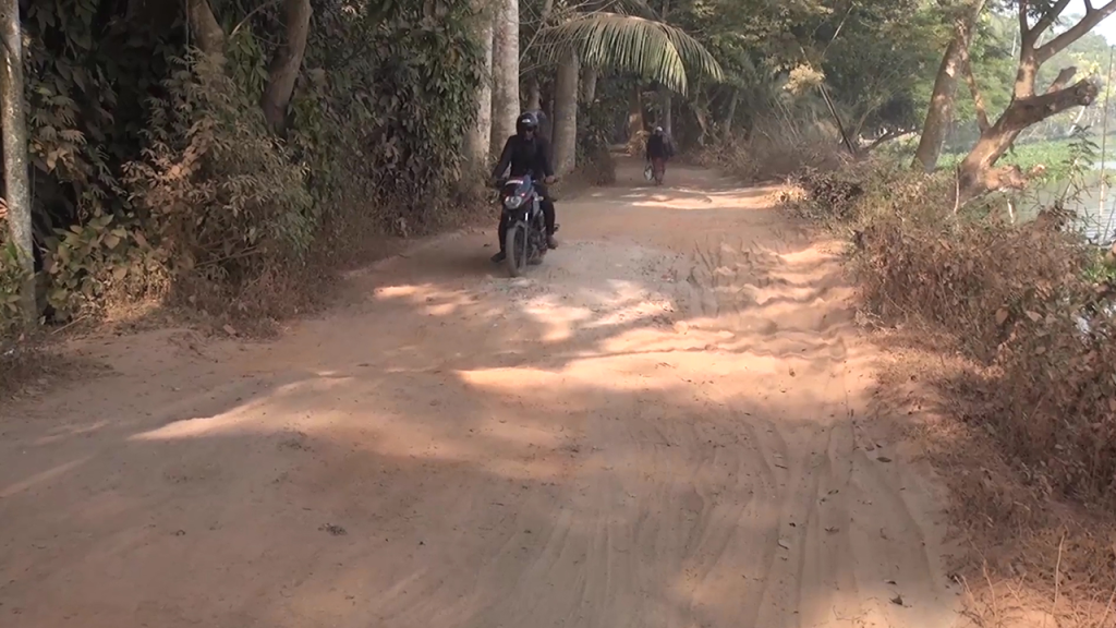 পিরোজপুরে কাজ না করেই ৪৪ কোটি টাকা আ.লীগ নেতার পকেটে
