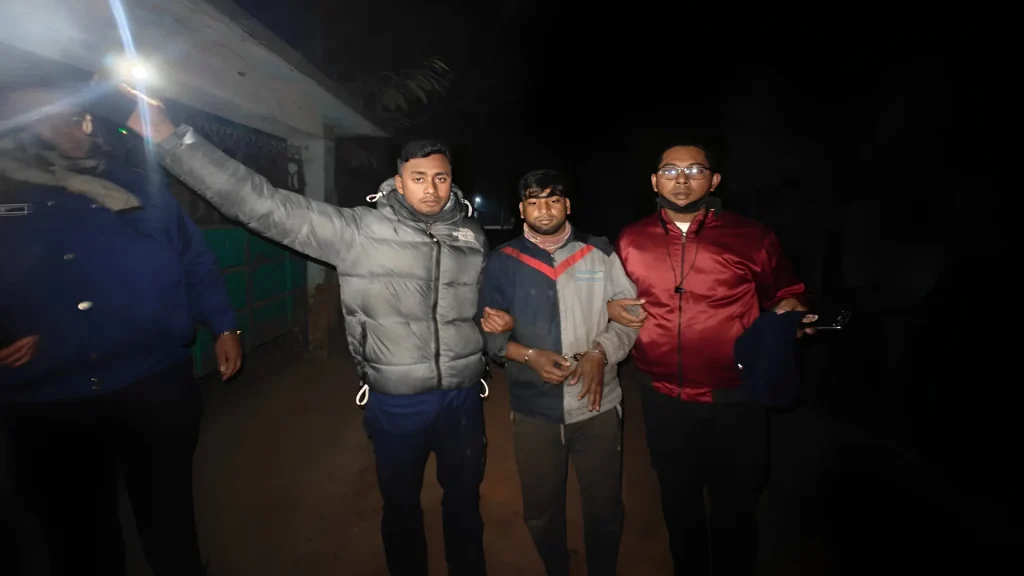 মির্জাগঞ্জে স্ত্রী হত্যার পলাতক স্বামী কুমিল্লা থেকে গ্রেপ্তার