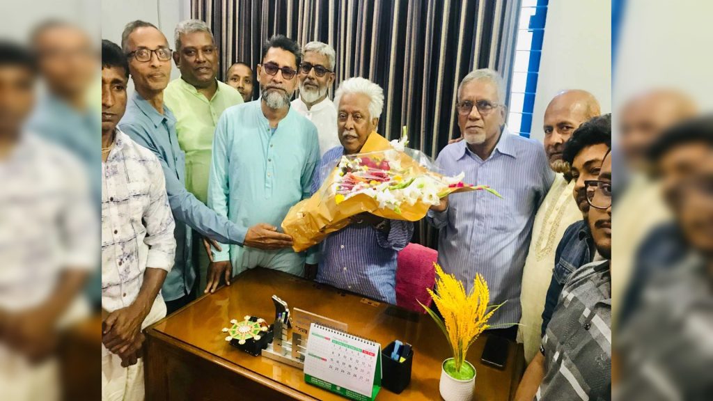 উজিরপুরে হিন্দু সম্প্রদায়ের সঙ্গে শুভেচ্ছা বিনিময় এমপি সান্টুর উজিরপুরে হিন্দু সম্প্রদায়ের সঙ্গে শুভেচ্ছা বিনিময় এমপি সান্টুর