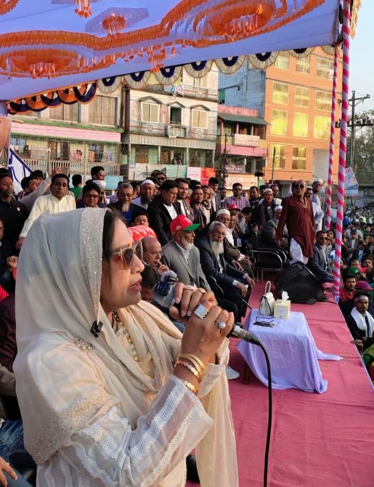 নারী সংরক্ষিত আসনে সালমা আলম লিলিকে এমপি হিসেবে দেখতে চায় বাউফলবাসী
