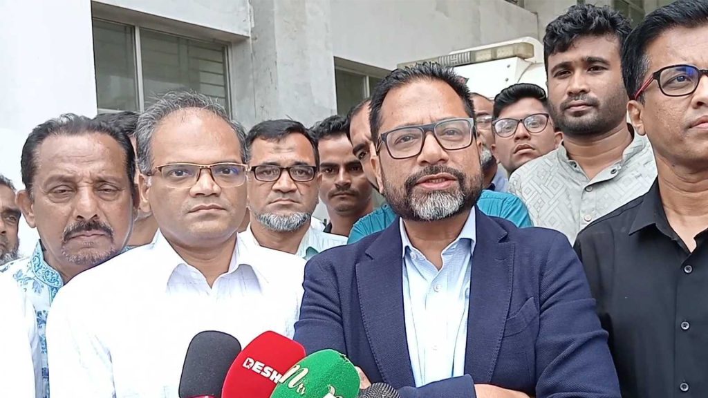 রোগীদের দুর্ভোগ কমাতে স্বল্প পরিসরে চালু হচ্ছে পিরোজপুর জেলা হাসপাতাল: গণপূর্ত প্রতিমন্ত্রী