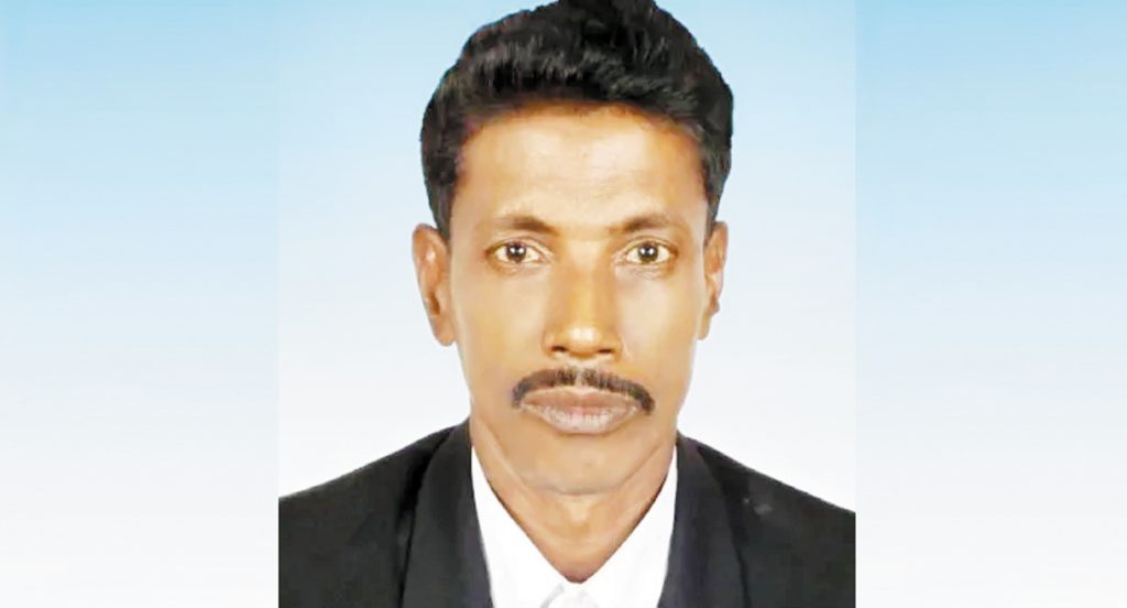 বাউফলে বাসচালককে মারধরের ঘটনায় জামায়াত নেতা গ্রেফতার