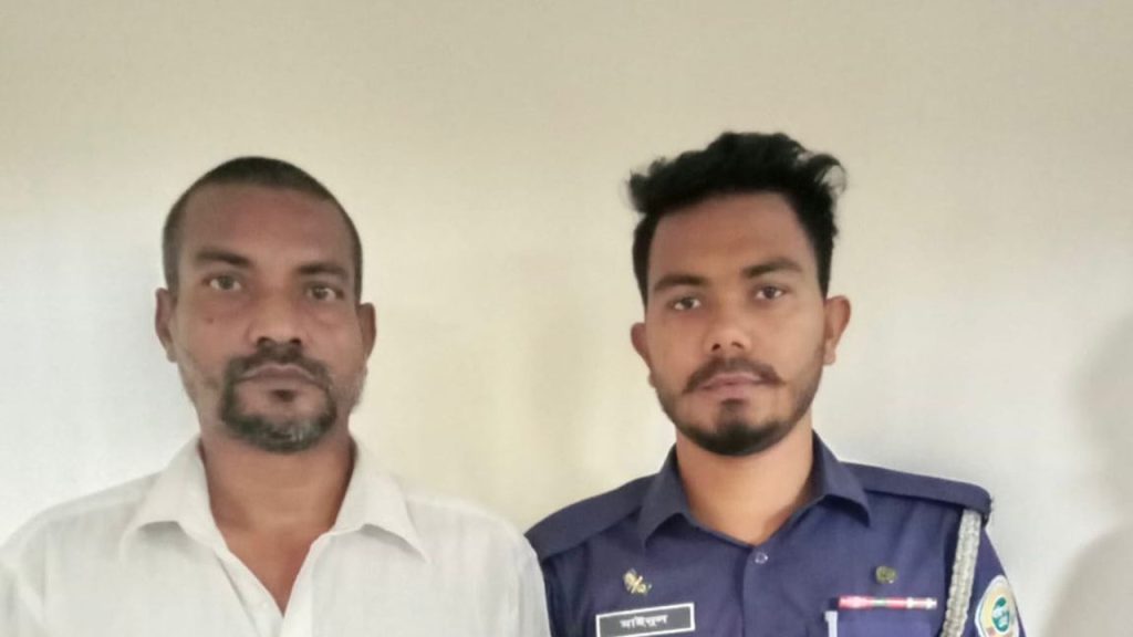 বাউফলে বিএনপি নেতা ফরিদ উদ্দিন গাজী গ্রেফতার