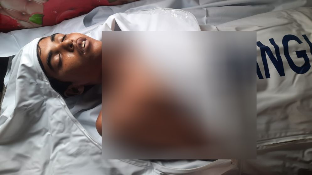 তালতলীতে খেলার সময় মাঠে গরু ঢোকায় কিশোরকে পিটিয়ে হত্যা করল প্রধান শিক্ষকের ছেলে