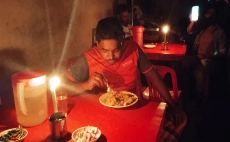 পিরোজপুরে ঘন ঘন লোডশেডিংয়ের কারণে জনজীবন বিপর্যস্ত