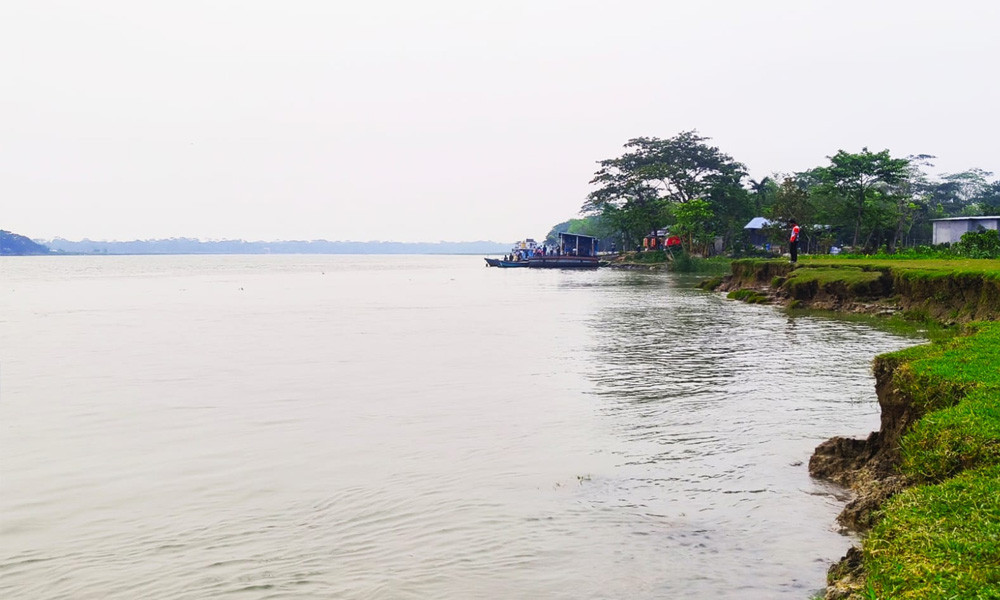 সন্ধ্যা-সুগন্ধা-আড়িয়াল খাঁ নদীর ভাঙন, হুমকিতে বাবুগঞ্জ বাজার