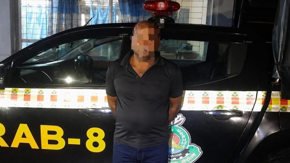 গৃহবধূর পরকীয়া দেখে ফেলায় শাশুড়িকে হত্যা, প্রধান আসামি গ্রেফতার
