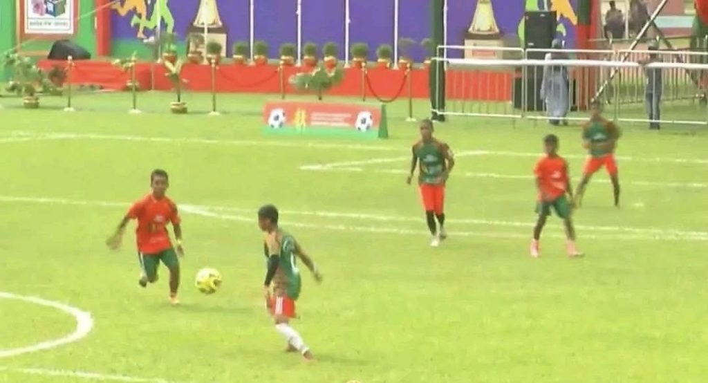 গোল্ড কাপ ফুটবল টুর্নামেন্টে শিরোপা জিতল বরিশালের দাড়িয়াল মিয়া প্রাথমিক বিদ্যালয়