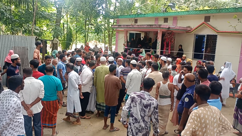 চরফ্যাশনে সম্পত্তি বিরোধের জেরে বাবার লাশ দাফনে সন্তানদের বাধা
