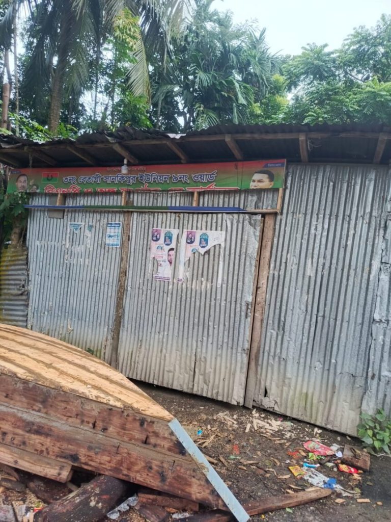 দশমিনায় বিএনপির অস্থায়ী কার্যালয়ে চুরি, আসবাবপত্র ও গুরুত্বপূর্ণ নথিপত্র খোয়া