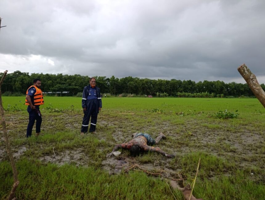 দশমিনায় ৫১ ঘণ্টা পর তেঁতুলিয়া নদীতে ভেসে উঠল নিখোঁজ অজ্ঞাত যুবকের মরদেহ