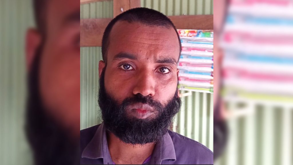 নেছারাবাদে ঋণ করে কেনা অটোগাড়ি চুরি, দিশেহারা শাকিল